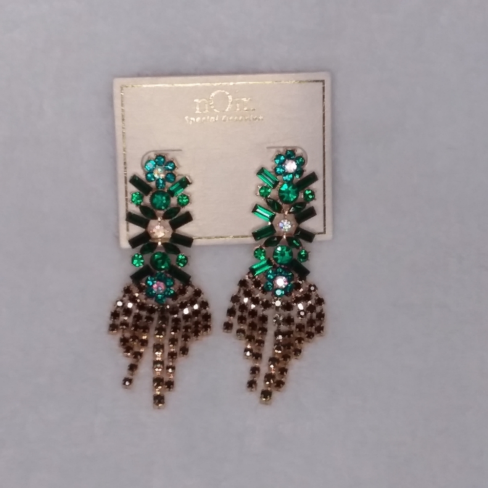 Multi-dangle Pierce Earrings Gold Tone nOir